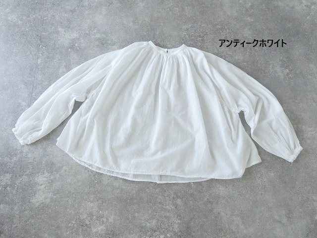 Veritecoeur(ヴェリテクール) コットンギャザーブラウスの商品画像12