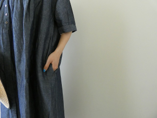 Hands　of　creation(ハンズオブクリエイション) リネンダンガリーピンタック前開きワンピースの商品画像23