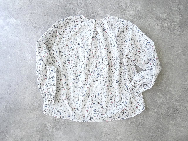 sosotto(ソソット) LIBERTY Theoセオ ポプリンゴムシャーリング長袖ブラウスの商品画像9