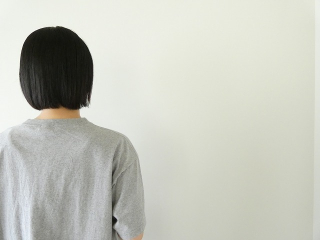 NATURAL LAUNDRY(ナチュラルランドリー) カラー天竺チュロスプリントTシャツの商品画像22