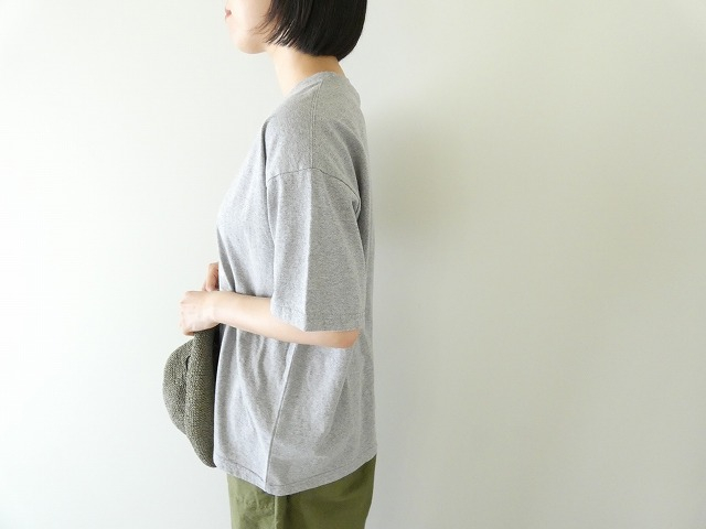 NATURAL LAUNDRY(ナチュラルランドリー) カラー天竺チュロスプリントTシャツの商品画像4