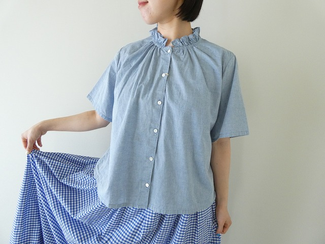 MidiUmi(ミディウミ) シャンブレーフリルシャツの商品画像1