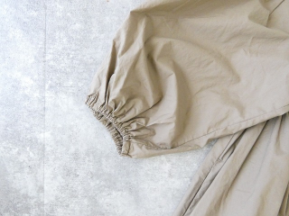 UNIVERSAL TISSU(ユニヴァーサル ティシュ) クラシック天竺バイカラーVネックワンピースの商品画像26