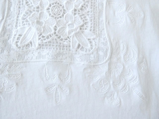 yuni(ユニ イズ ライク ア フラワー トゥー ミー) コットンレース刺繍Tの商品画像28