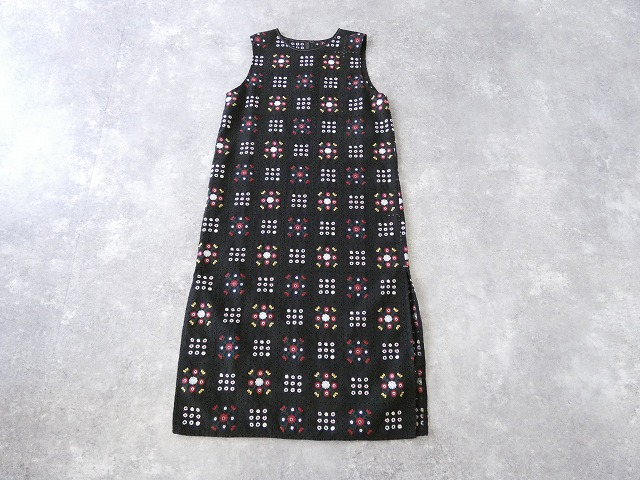 yuni(ユニ イズ ライク ア フラワー トゥー ミー) eyelet embroidely sleeveless ワンピースの商品画像11