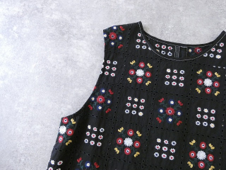yuni(ユニ イズ ライク ア フラワー トゥー ミー) eyelet embroidely sleeveless ワンピースの商品画像25