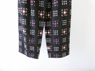 yuni(ユニ イズ ライク ア フラワー トゥー ミー) eyelet embroidelyイージーパンツの商品画像22