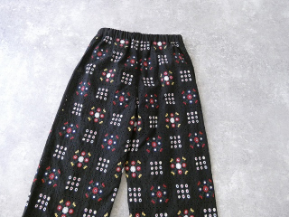 yuni(ユニ イズ ライク ア フラワー トゥー ミー) eyelet embroidelyイージーパンツの商品画像33