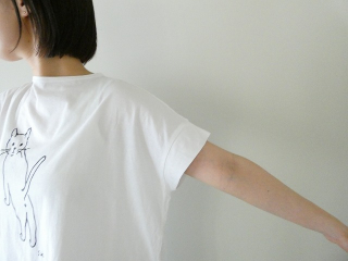 NARU SPACEMOO別注 ナチュラルソフト天竺 振り返りネコTシャツの商品画像22