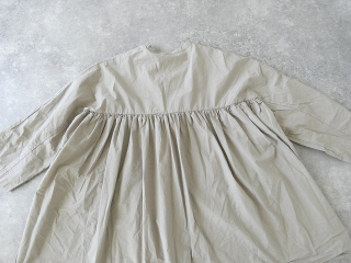Veritecoeur(ヴェリテクール) コットンギャザーブラウスの商品画像47