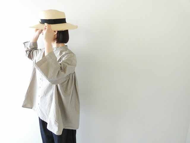 Veritecoeur(ヴェリテクール) コットンギャザーブラウスの商品画像8