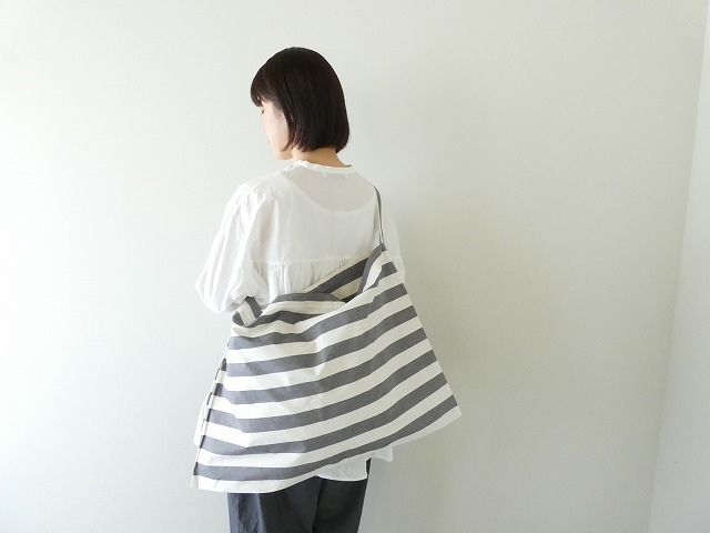 Veritecoeur(ヴェリテクール) TOTE BAG Lの商品画像1
