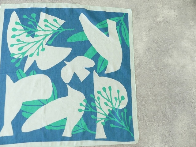  北欧の渡り鳥と植物柄のスカーフ ショートサイズの商品画像10
