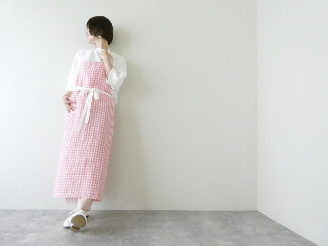 R&D.M(オールドマンズテーラー) LINEN GINGHAM CHECK APRONの商品画像1