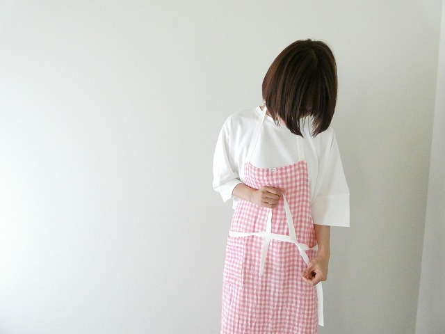 R&D.M(オールドマンズテーラー) LINEN GINGHAM CHECK APRONの商品画像3