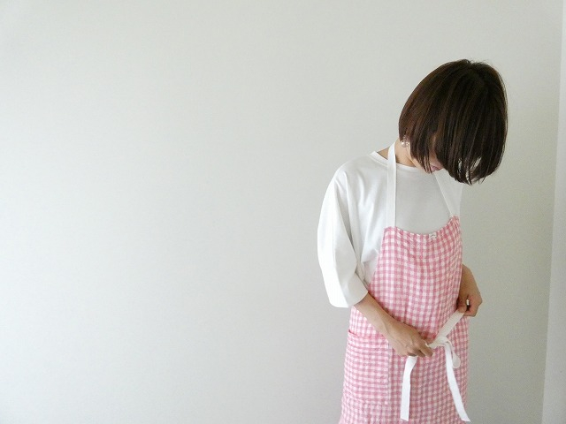 R&D.M(オールドマンズテーラー) LINEN GINGHAM CHECK APRONの商品画像5