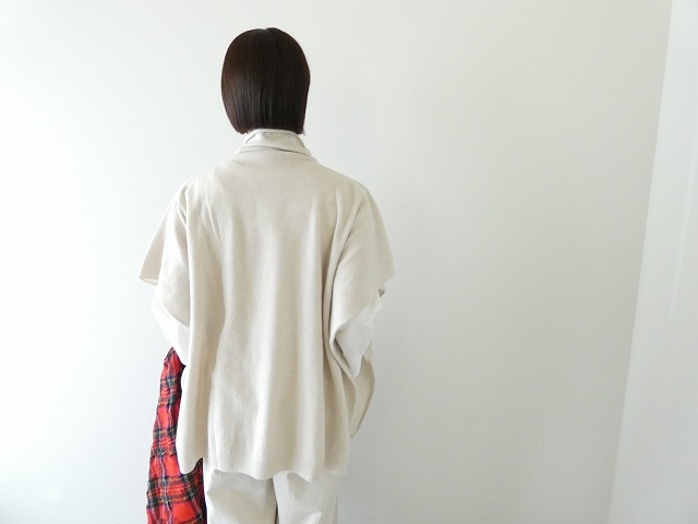 evam eva(エヴァムエヴァ) wool ponchoの商品画像2