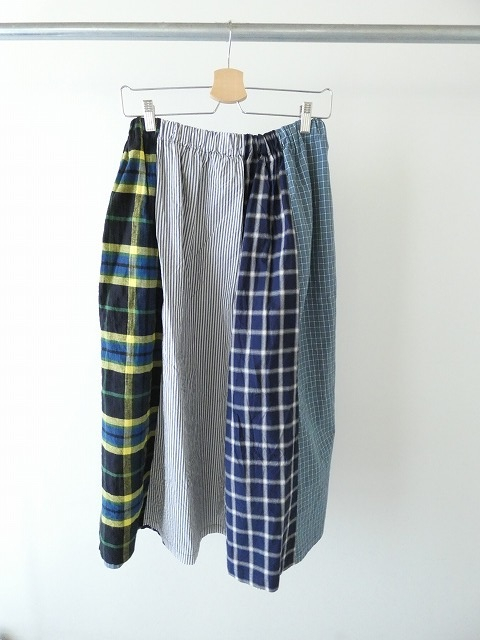 NATURAL LAUNDRY(ナチュラルランドリー) 先染めパネル シャーリングスカートの商品画像3