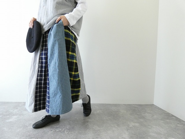 NATURAL LAUNDRY(ナチュラルランドリー) 先染めパネル シャーリングスカートの商品画像4
