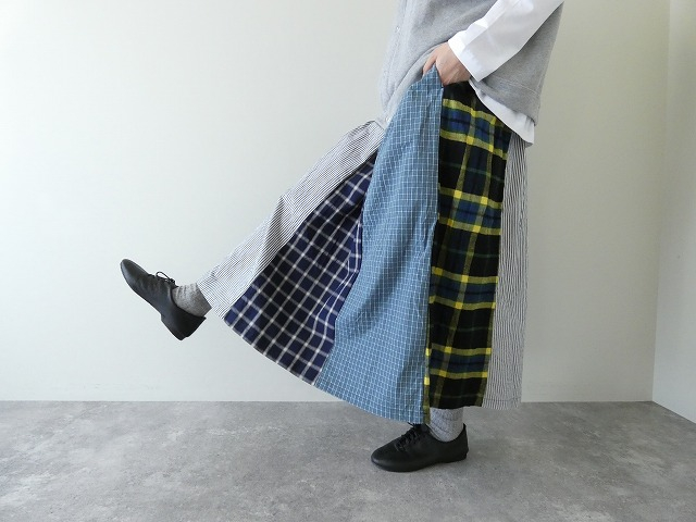 NATURAL LAUNDRY(ナチュラルランドリー) 先染めパネル シャーリングスカートの商品画像5