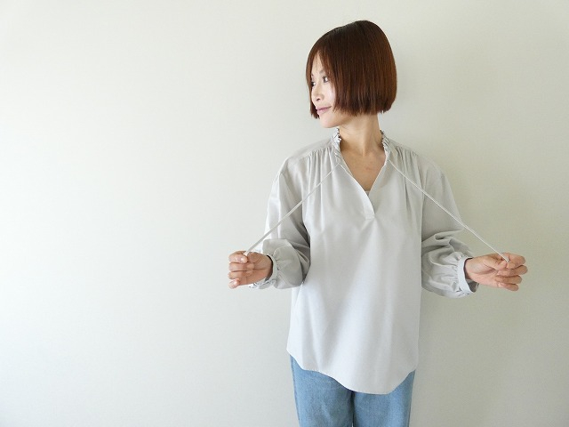 BALLSEY(ボールジィ) ハイカウントポプリンフリルシャツブラウスの商品画像1