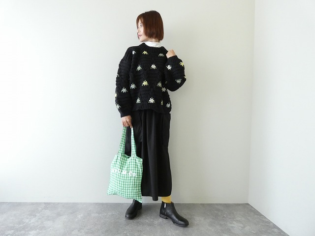 ichiAntiquite's(イチアンティークス) 花刺繍ペルーハンドニットプルオーバーの商品画像1