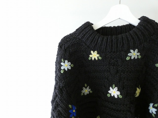 ichiAntiquite's(イチアンティークス) 花刺繍ペルーハンドニットプルオーバーの商品画像21