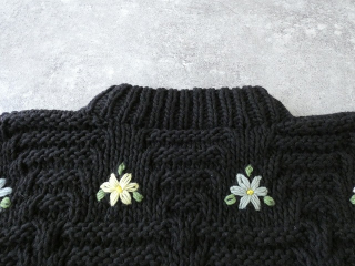 ichiAntiquite's(イチアンティークス) 花刺繍ペルーハンドニットプルオーバーの商品画像30