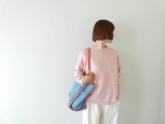 maomade(マオメイド) ほんのりAラインバックスリットプルオーバーの商品画像1