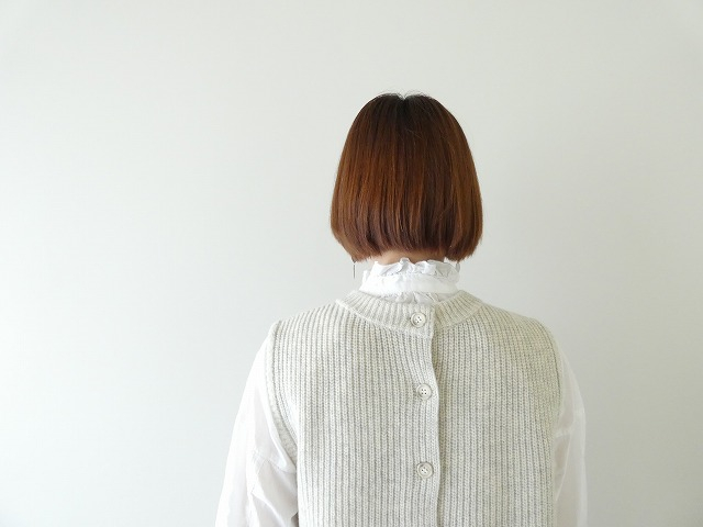 tumugu(ツムグ) ハンド刺繍ラムナイロン2WAYベストの商品画像6