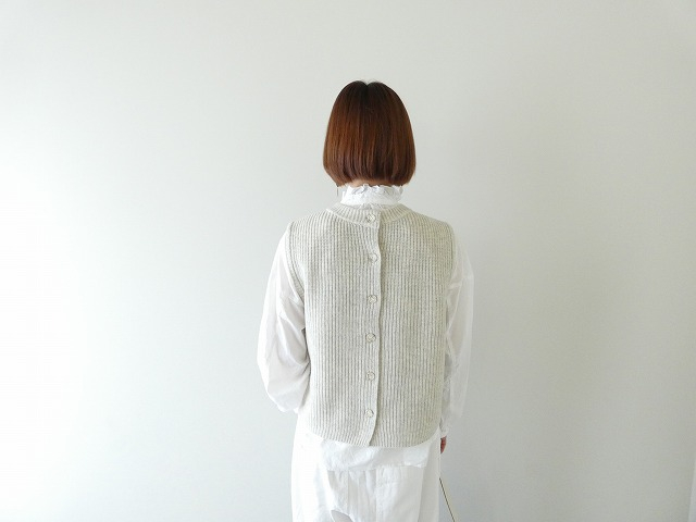tumugu(ツムグ) ハンド刺繍ラムナイロン2WAYベストの商品画像8