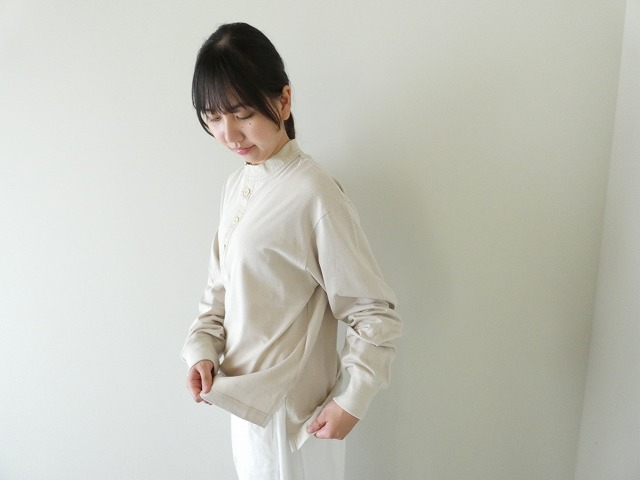 Veritecoeur(ヴェリテクール) テンジクヘンリーネックTEEの商品画像5