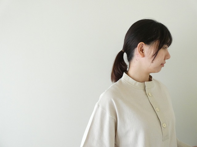 Veritecoeur(ヴェリテクール) テンジクヘンリーネックTEEの商品画像6