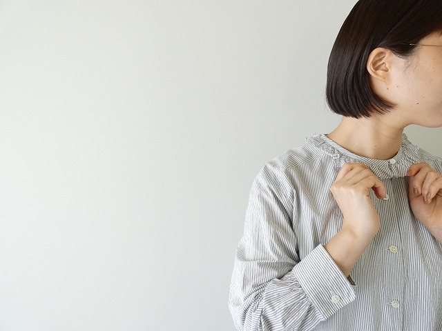 homspun(ホームスパン) ハイカウントクロスフリルブラウスの商品画像7