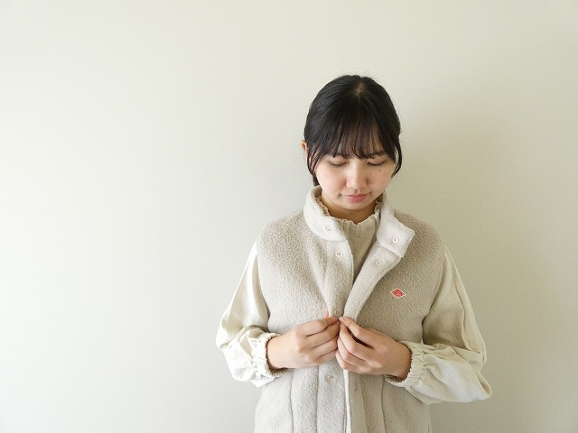 DANTON(ダントン) ダブルフェイスボアスタンドカラーベストの商品画像6