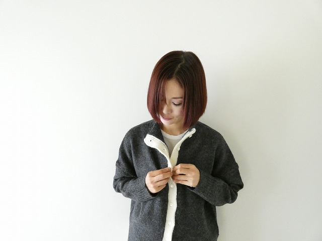 homspun(ホームスパン) ローピング前立て配色カーディガンの商品画像1