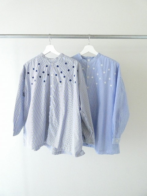 NATURAL LAUNDRY(ナチュラルランドリー) 先染めボーダーワイド刺繍シャツの商品画像2