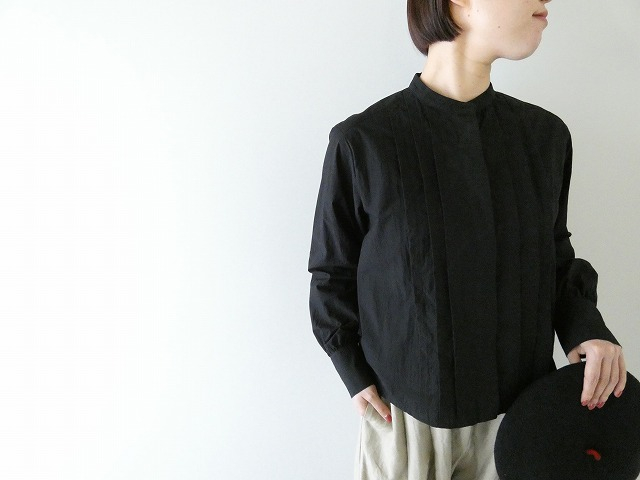MidiUmi(ミディウミ) タックショートシャツの商品画像1