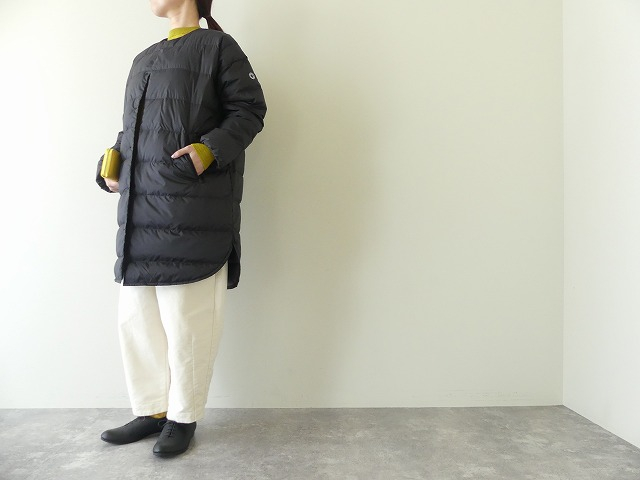 DANTON(ダントン) ノーカラーライトダウンコート ROUND NECK LONG COATの商品画像1