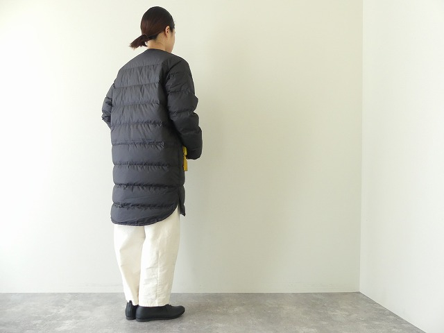 DANTON(ダントン) ノーカラーライトダウンコート ROUND NECK LONG COATの商品画像11