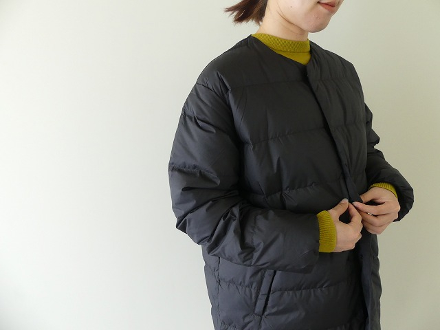DANTON(ダントン) ノーカラーライトダウンコート ROUND NECK LONG COATの商品画像5