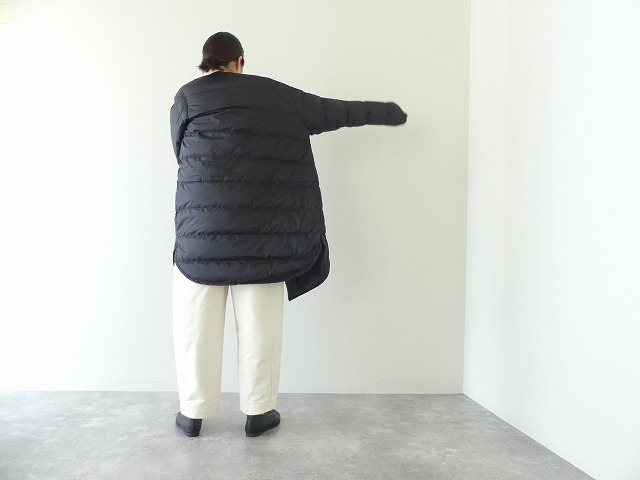DANTON(ダントン) ノーカラーライトダウンコート ROUND NECK LONG COATの商品画像9