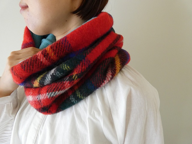 TWEEDMILL(ツイードミル) 別注カラー チェック×フリースのスヌードの商品画像3