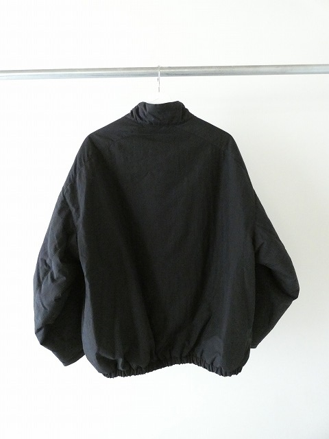 Veritecoeur(ヴェリテクール) ユニセックスパデッドブルゾンの商品画像12
