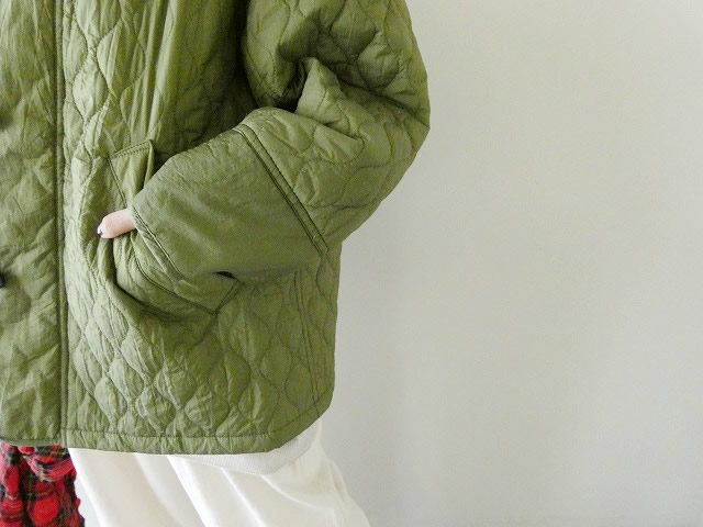 yuni(ユニ イズ ライク ア フラワー トゥー ミー) ナイロン evodown quilting ジャケットの商品画像4