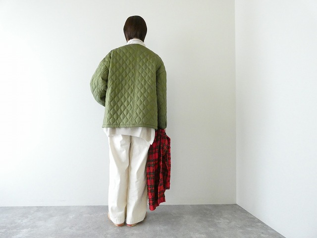 yuni(ユニ イズ ライク ア フラワー トゥー ミー) ナイロン evodown quilting ジャケットの商品画像9