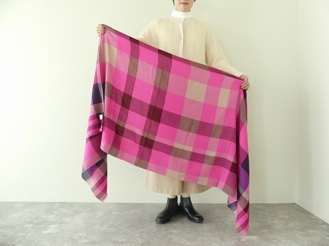 Glen Prince(グレンプリンス) ウールチェック大判ストールの商品画像2