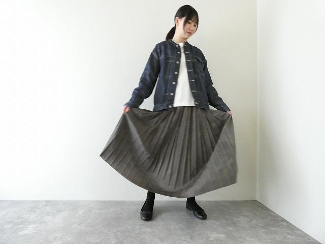 Ballsey(ボールジィ) スエードサテンテクニカルトッププリーツスカートの商品画像1