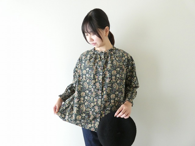 sosotto(ソソット) リバティコーデュロイ2WAYスタンドブラウスの商品画像8