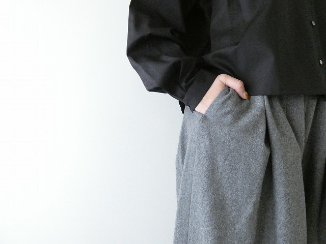mizuiro ind(ミズイロインド) タックワイドパンツの商品画像2